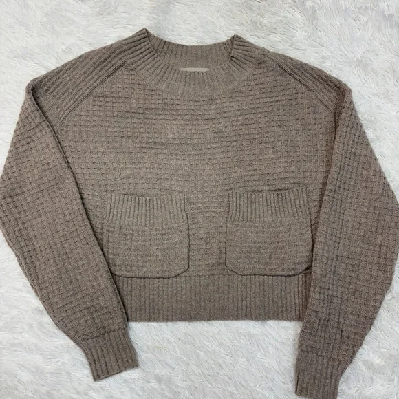 Everlane The Belgian-Waffle Recycled Cashmere Pocket Pullover Sweater Tan Cream - Picture 2 of 7